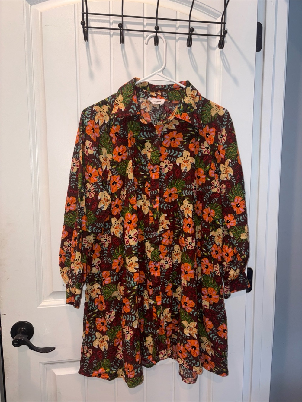 Annie wear Woman’s Small Multi Color Floral Wallflower Brown Shirt Dress